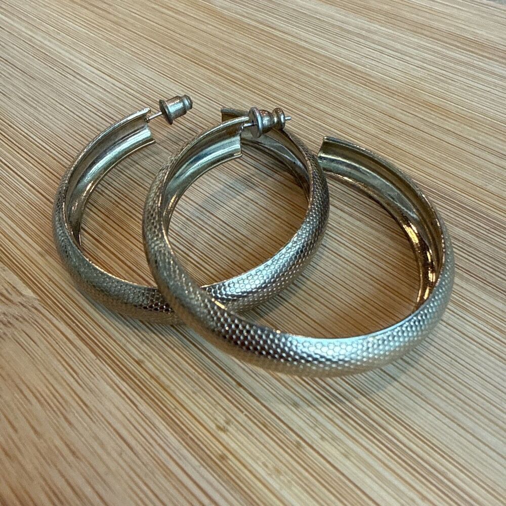 Medium Gold Hoops Lightweight Unbranded Thick
